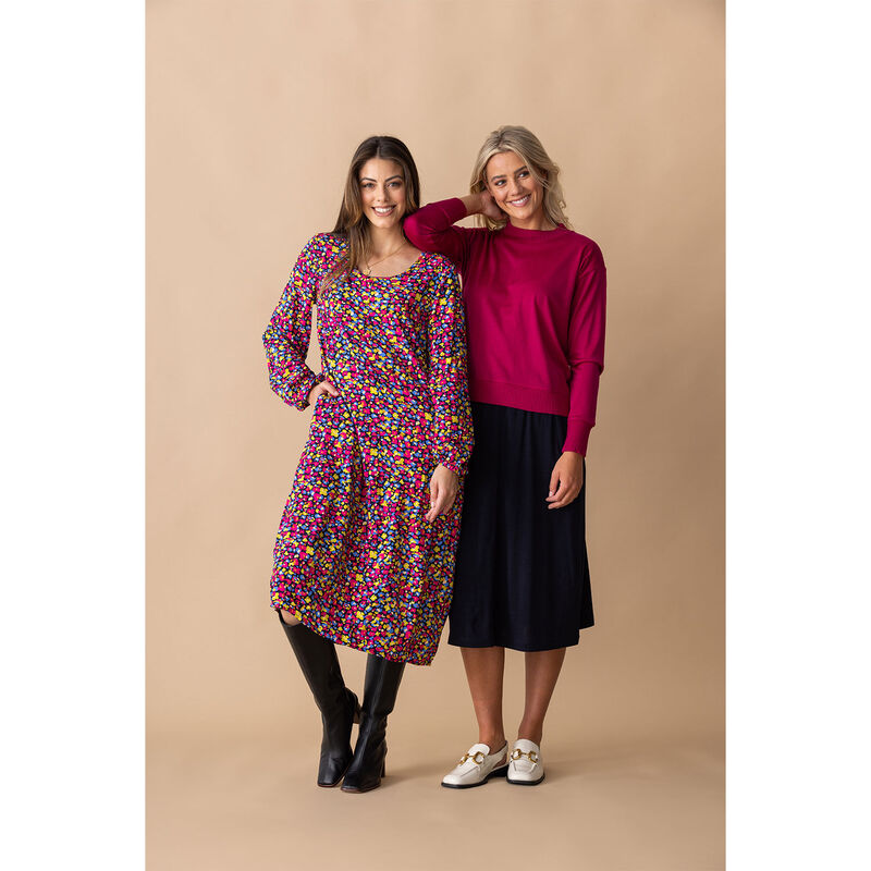 B Essentials Printed Dress image number 2